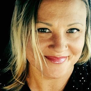 Meet your Posher, Christie